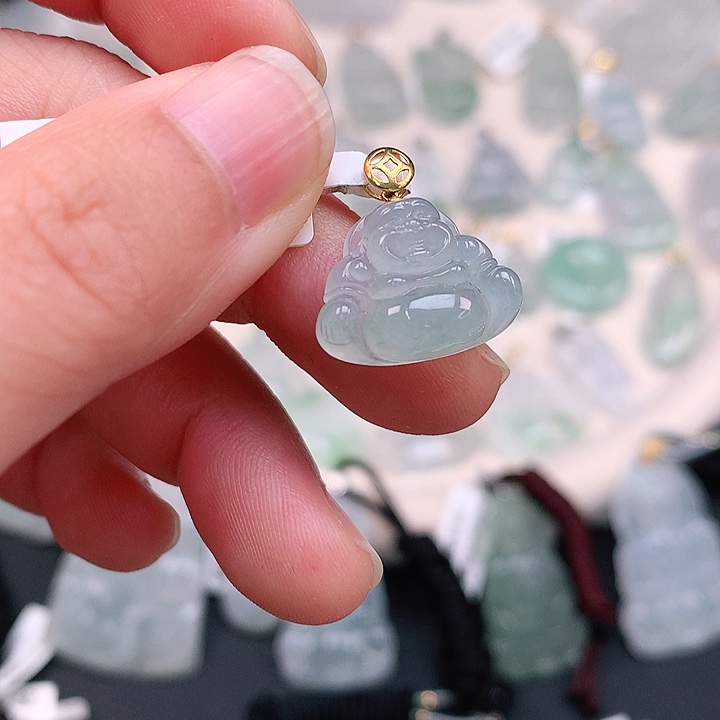 翡翠颈饰18K金镶嵌佛公