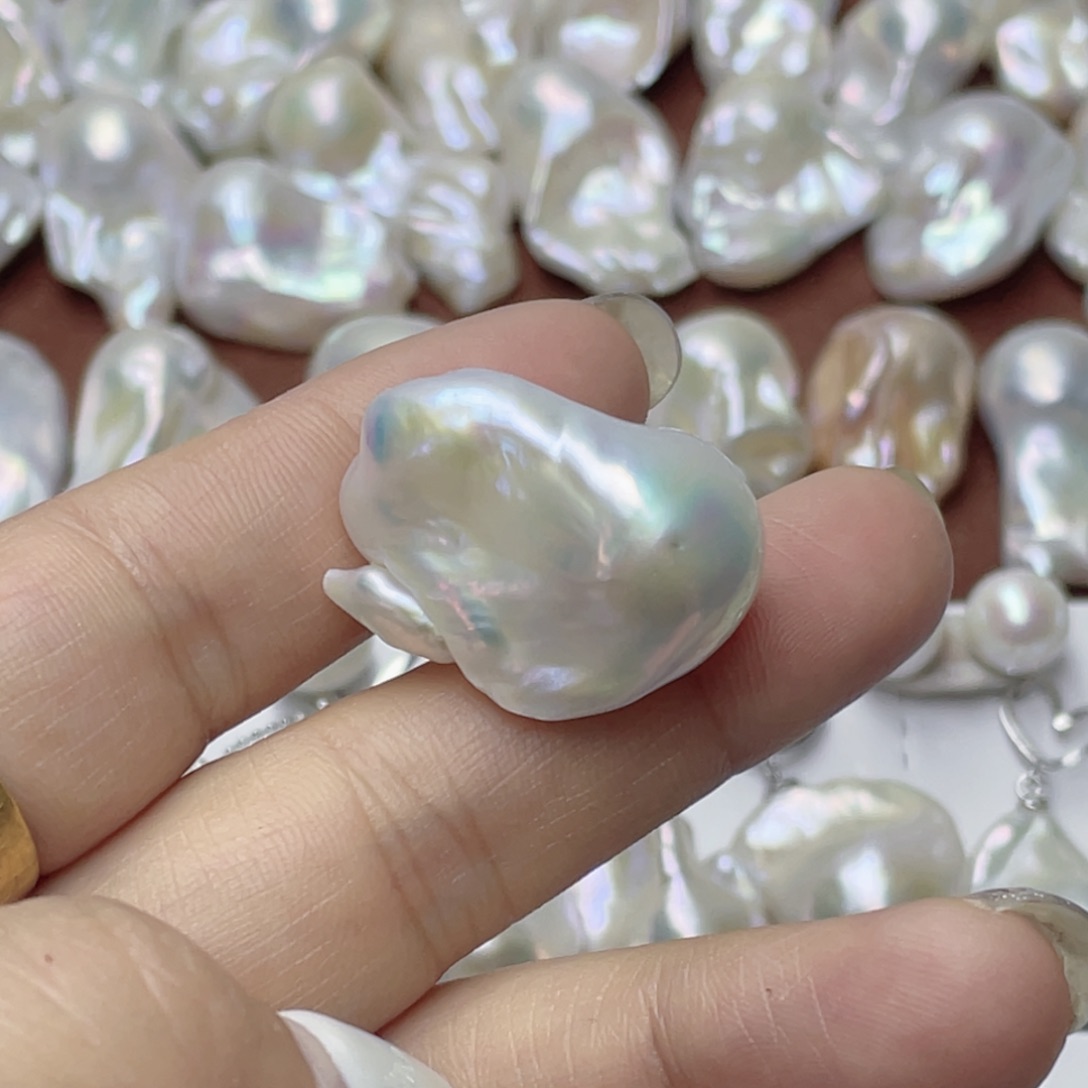 C***s颈饰淡水珍珠未镶嵌