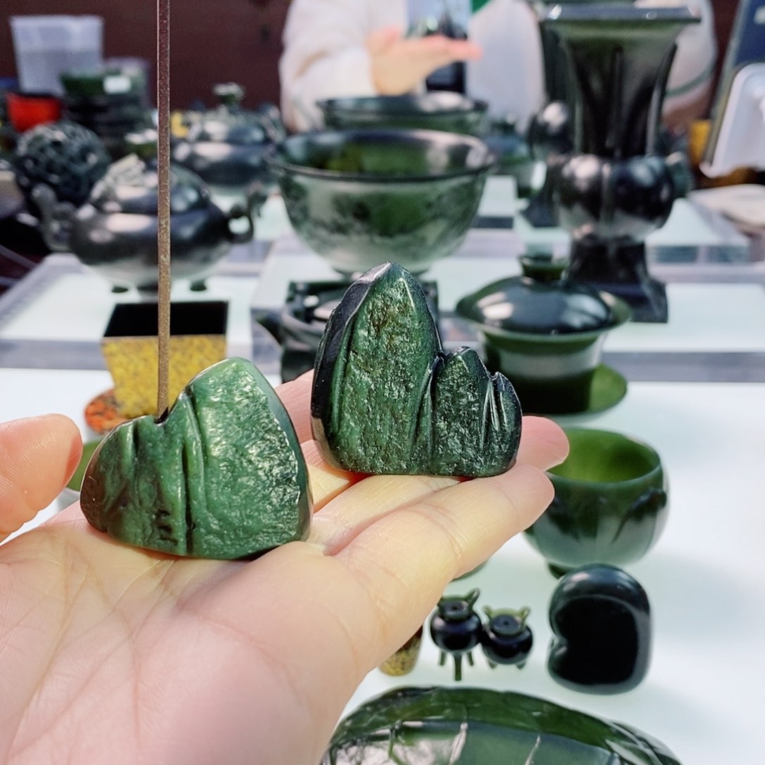 和田玉（青玉）摆件未镶嵌