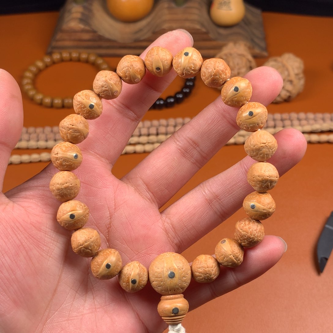 凤眼菩提吊坠523852588585