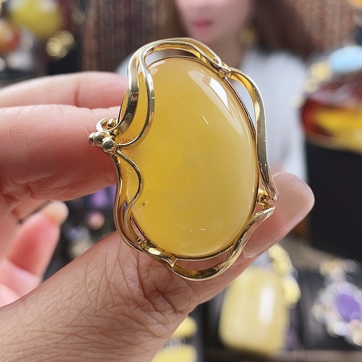 银S925镶嵌琥珀戒指戒指