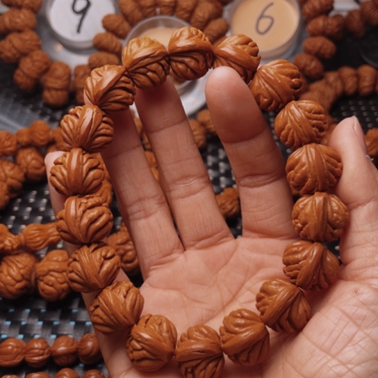 桃核手串龙纹桃核