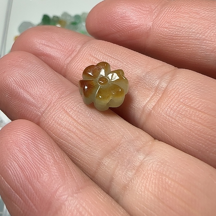 翡翠未镶嵌颈饰天然缅甸翡翠四叶草