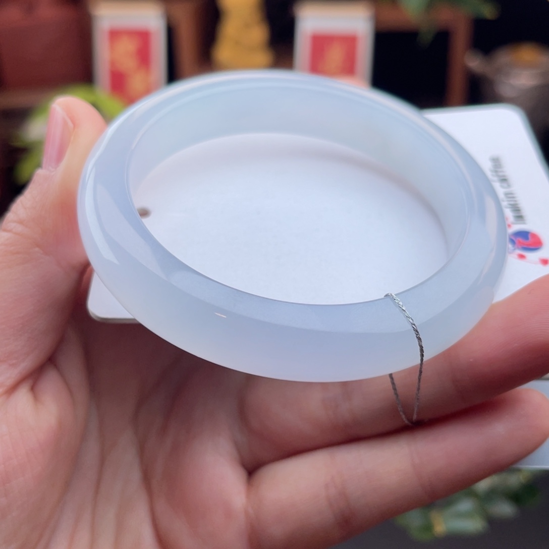 未镶嵌手镯翡翠果冻