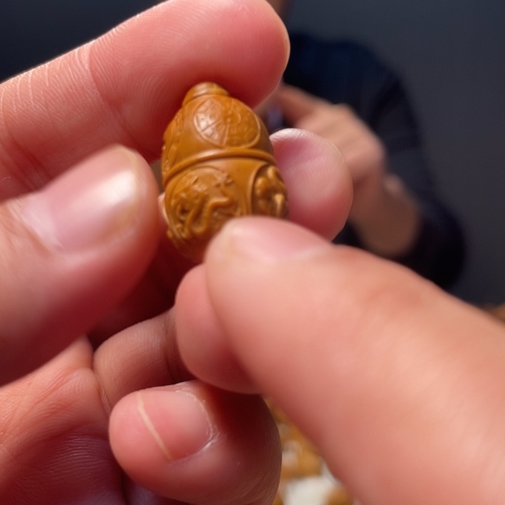 橄榄核吊坠橄榄核