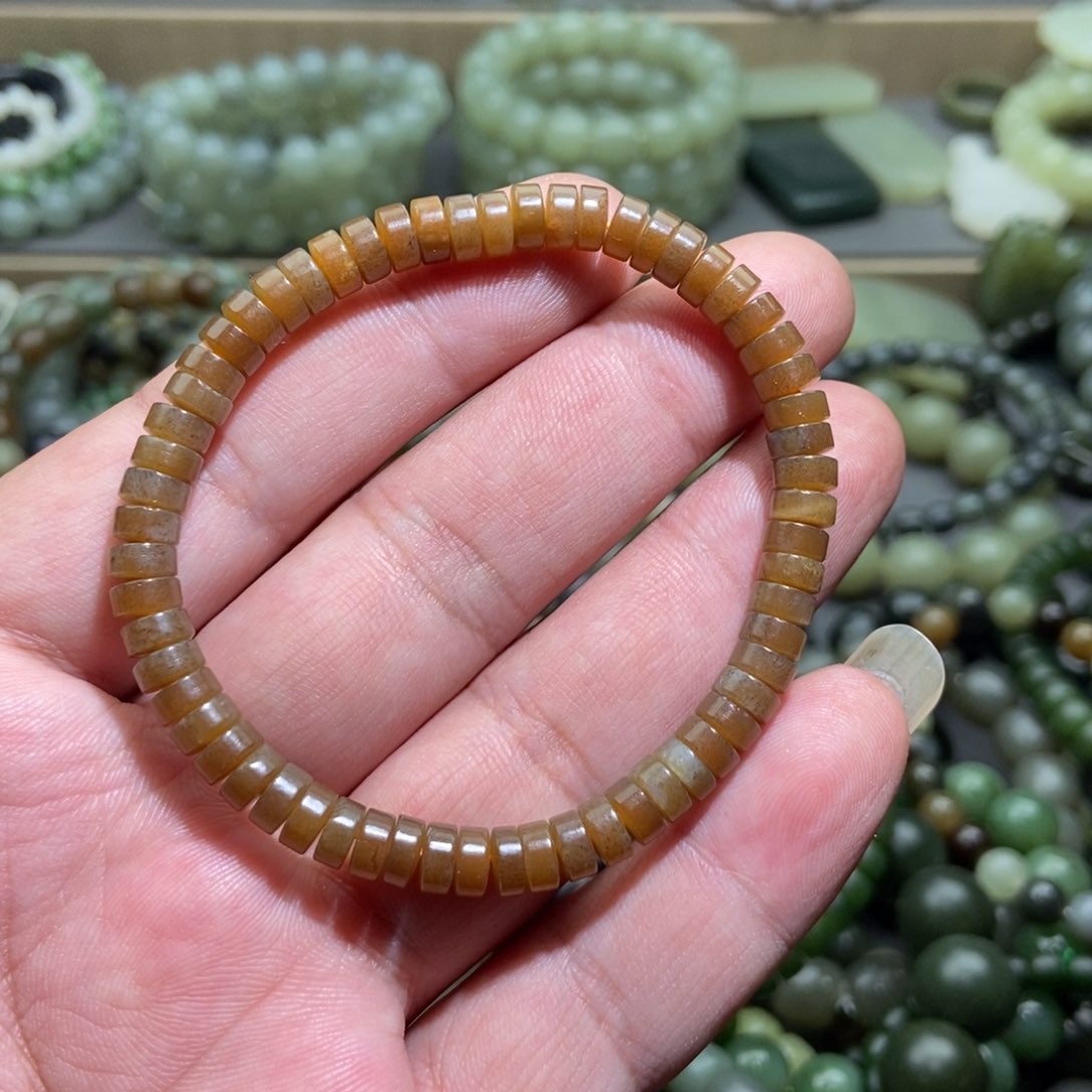 未镶嵌和田玉手链