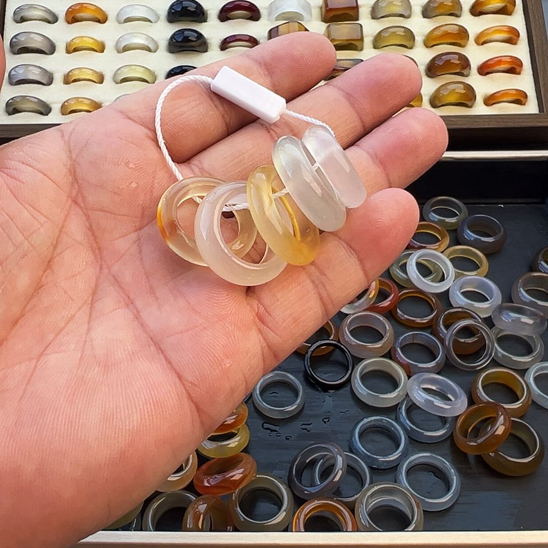 玛瑙/玉髓戒圈未镶嵌12-13圈不退不换