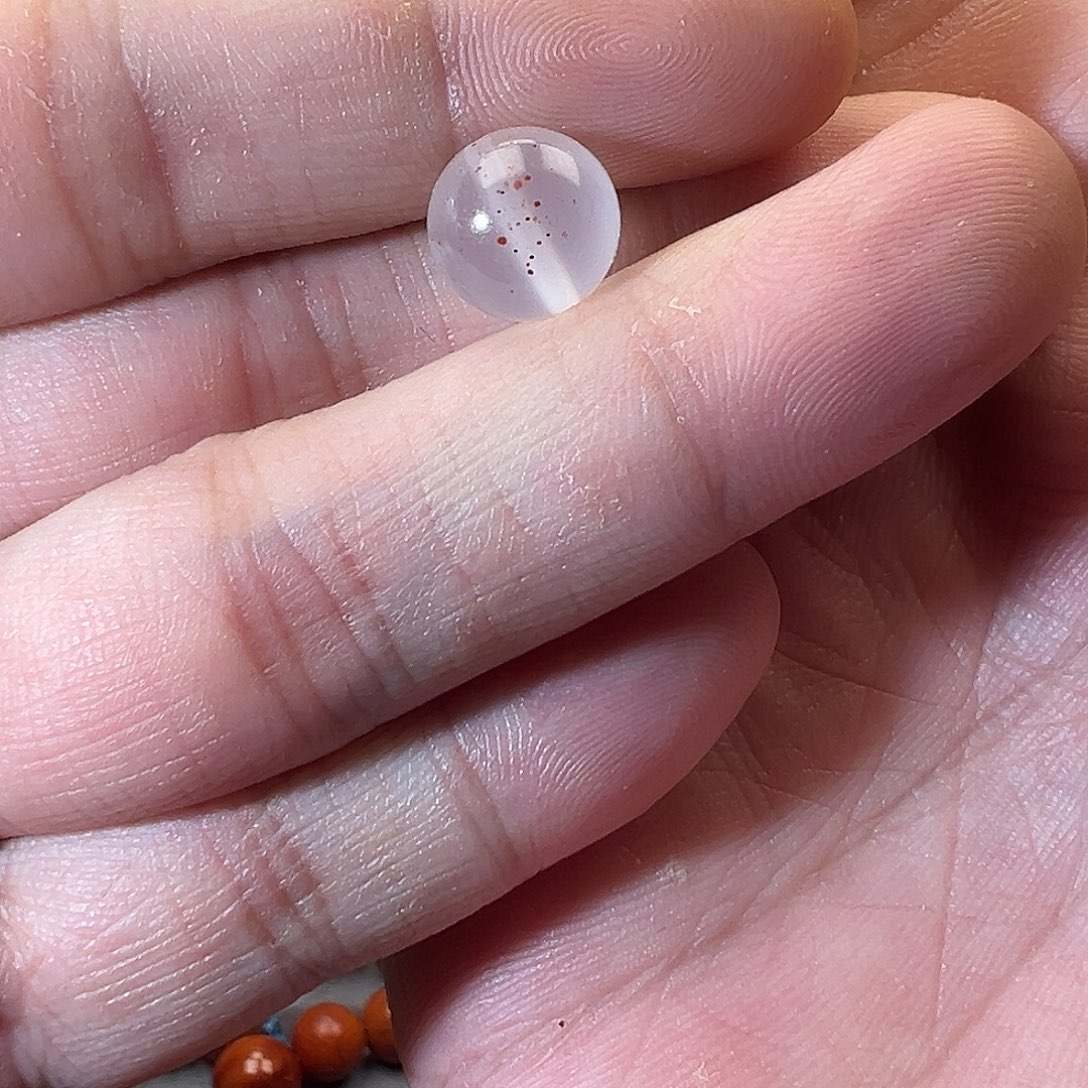 未镶嵌玛瑙/玉髓珠宝奇石D****?冰飘圆珠10.3mm