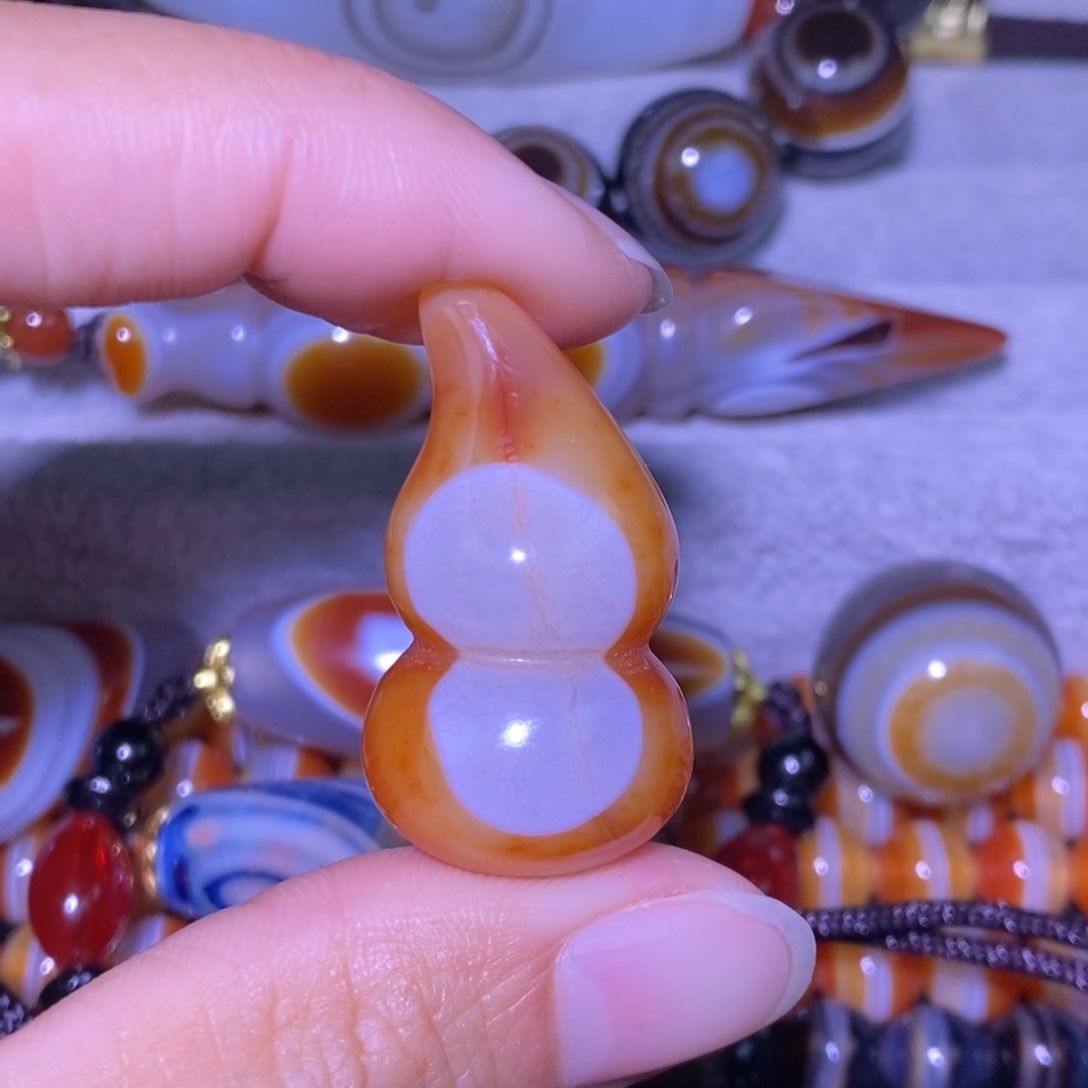 玛瑙/玉髓未镶嵌颈饰