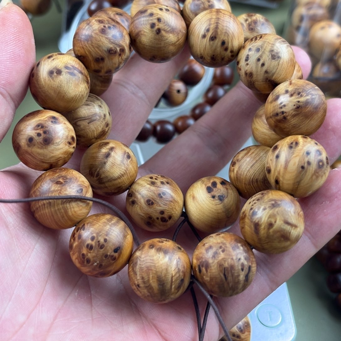 时***禹无事牌柏木1.8瘤疤