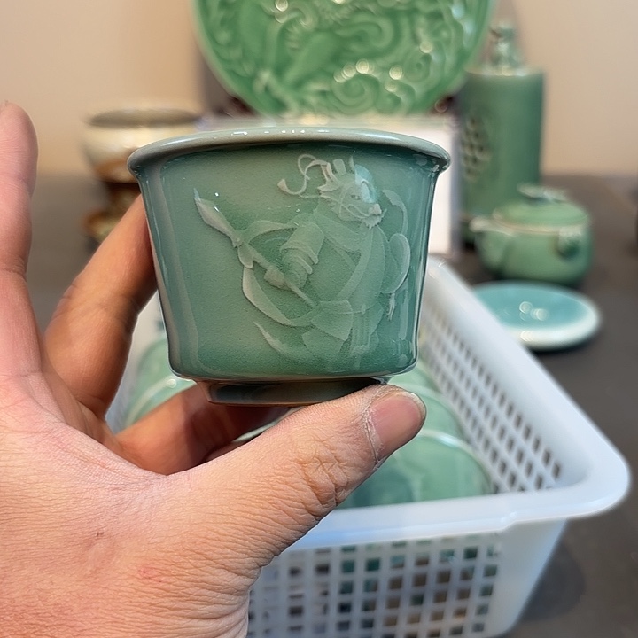 瓷片龙泉青瓷福利青瓷