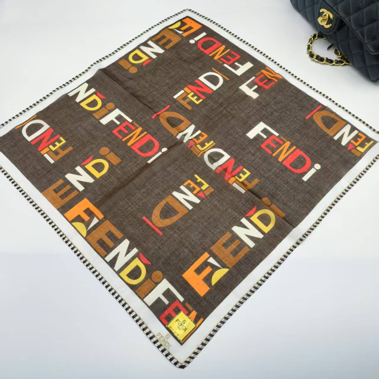 99新 FENDI/芬迪 海囤/芬迪//丝巾/yy09001