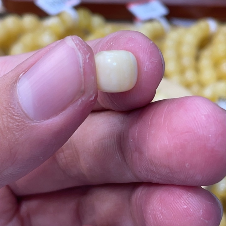 蜜蜡手链未镶嵌?****蜜蜡