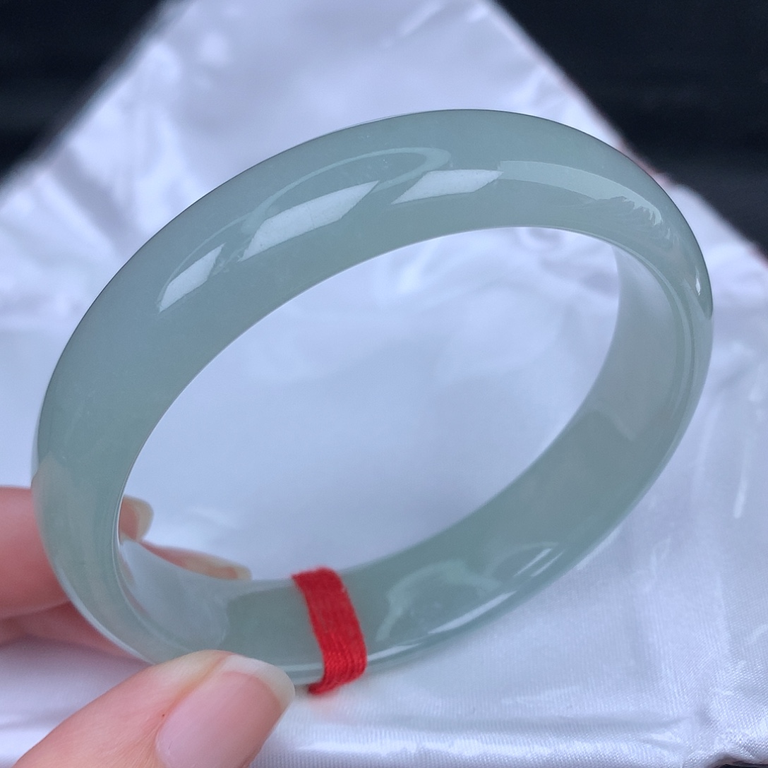 翡翠未镶嵌手镯天然