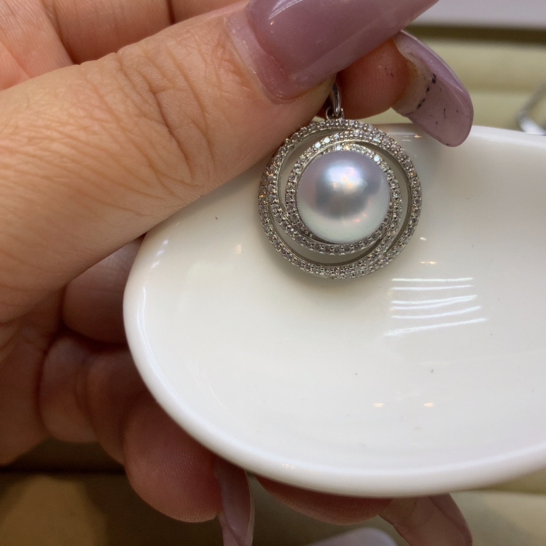 颈饰银S925镶嵌海水珍珠