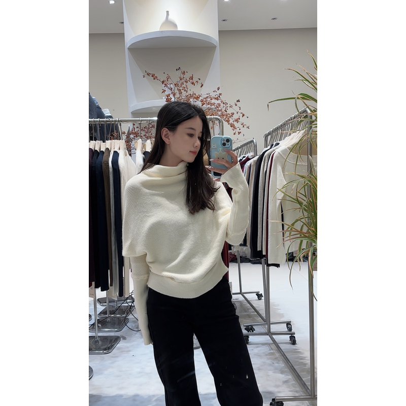 蝙蝠袖高级感堆堆领套头毛衣女早秋2025新款慵懒风针织内搭上衣