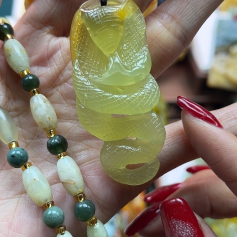 岫玉挂件未镶嵌挂件