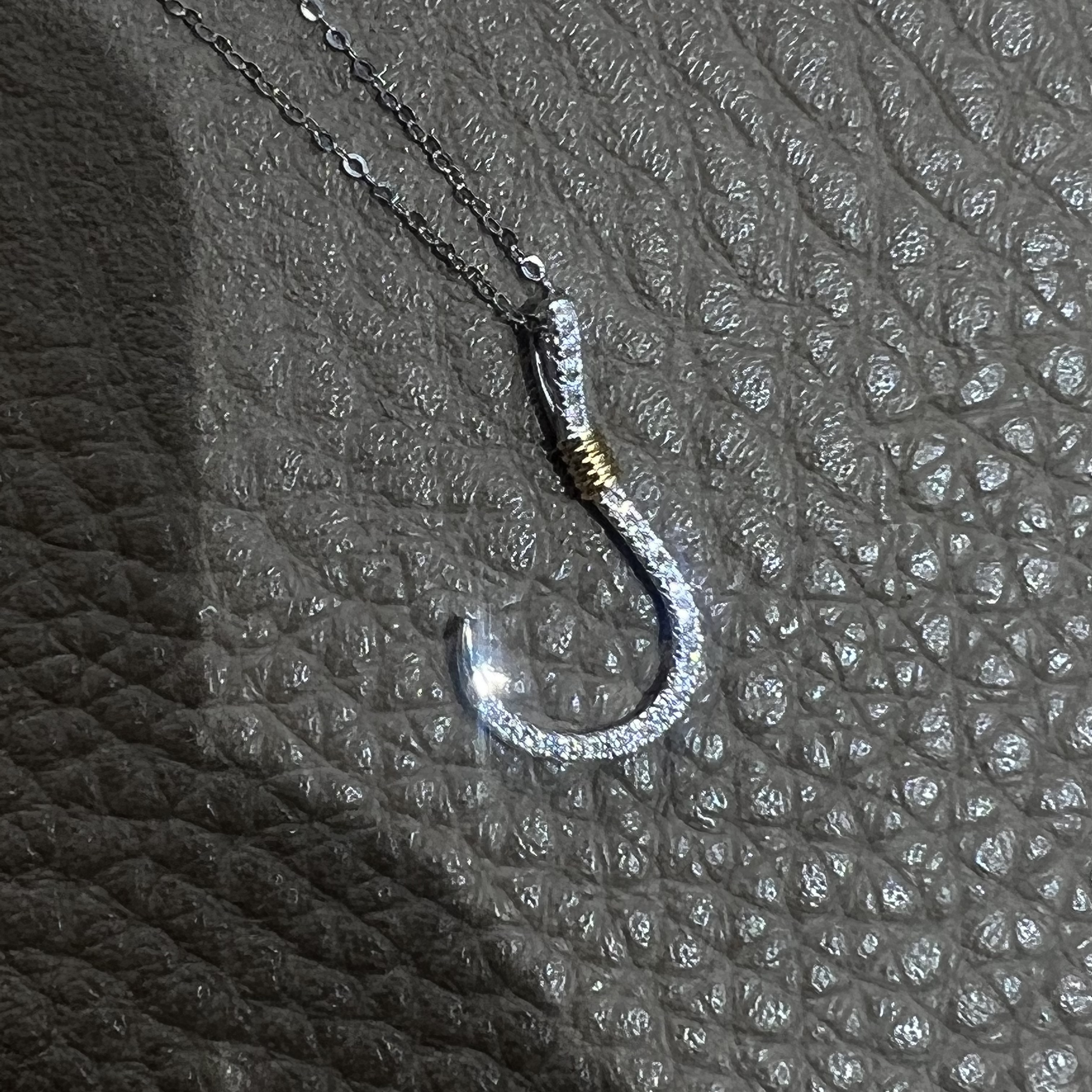 FYCERO【钻石人鱼钩项链  】18K金钻石(项链) DZ445