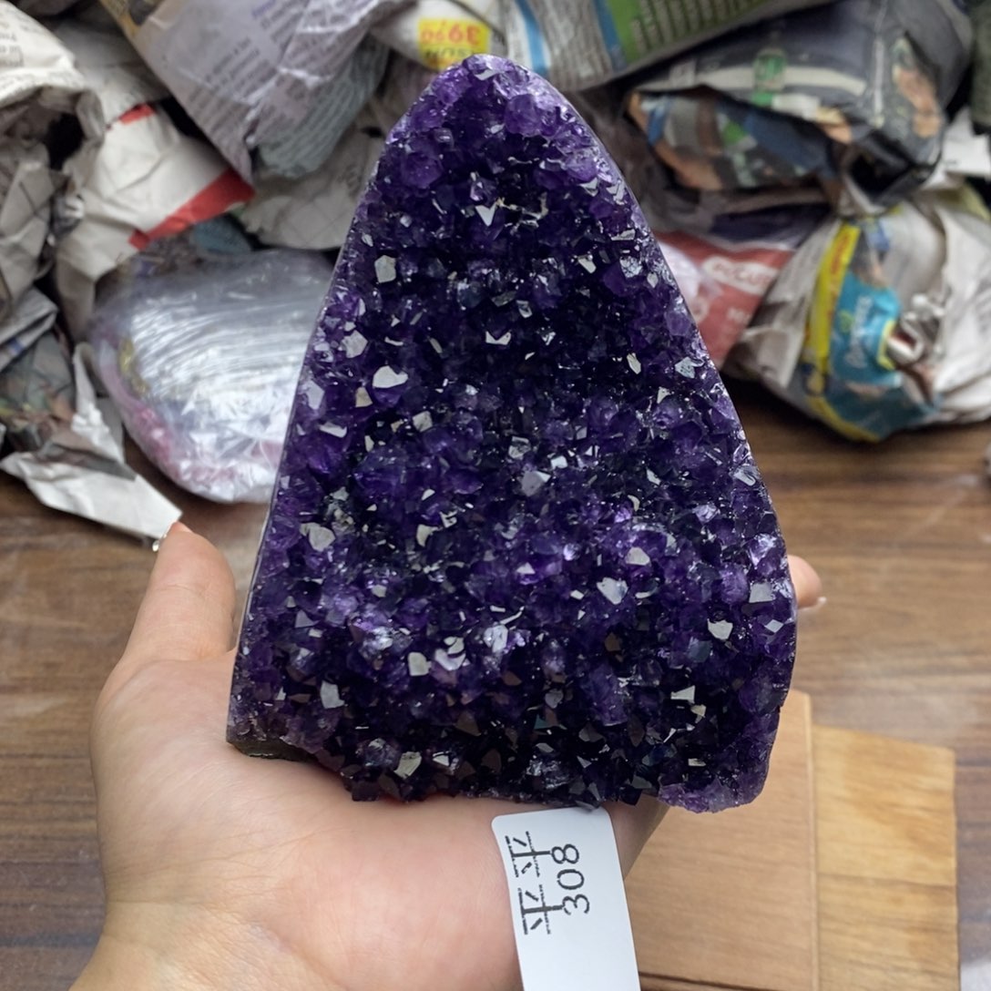 乌拉圭未镶嵌紫晶