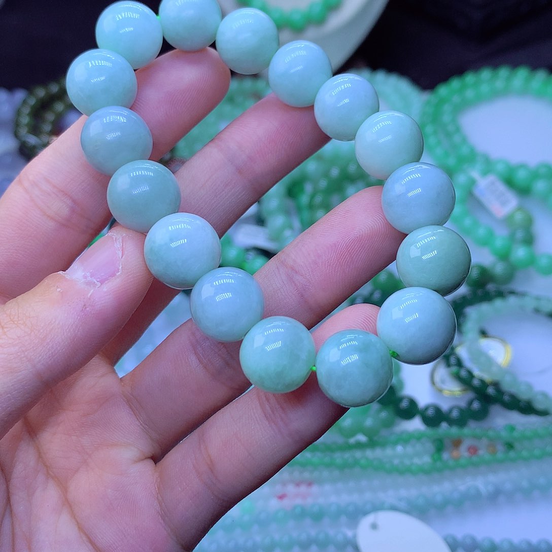 翡翠毛衣链未镶嵌