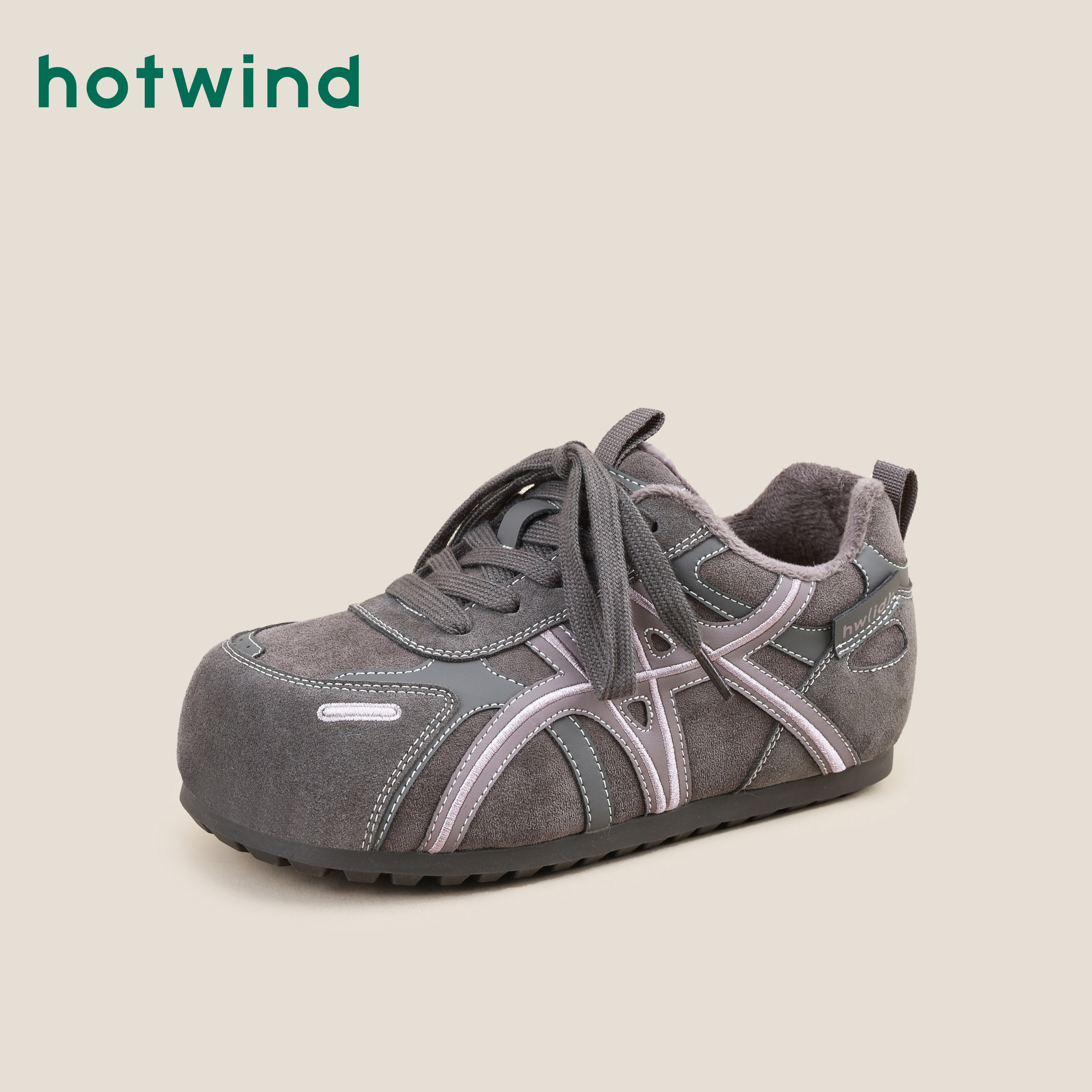Hotwind/热风2025冬季新款平底防滑运动休闲鞋复古加绒德训鞋女