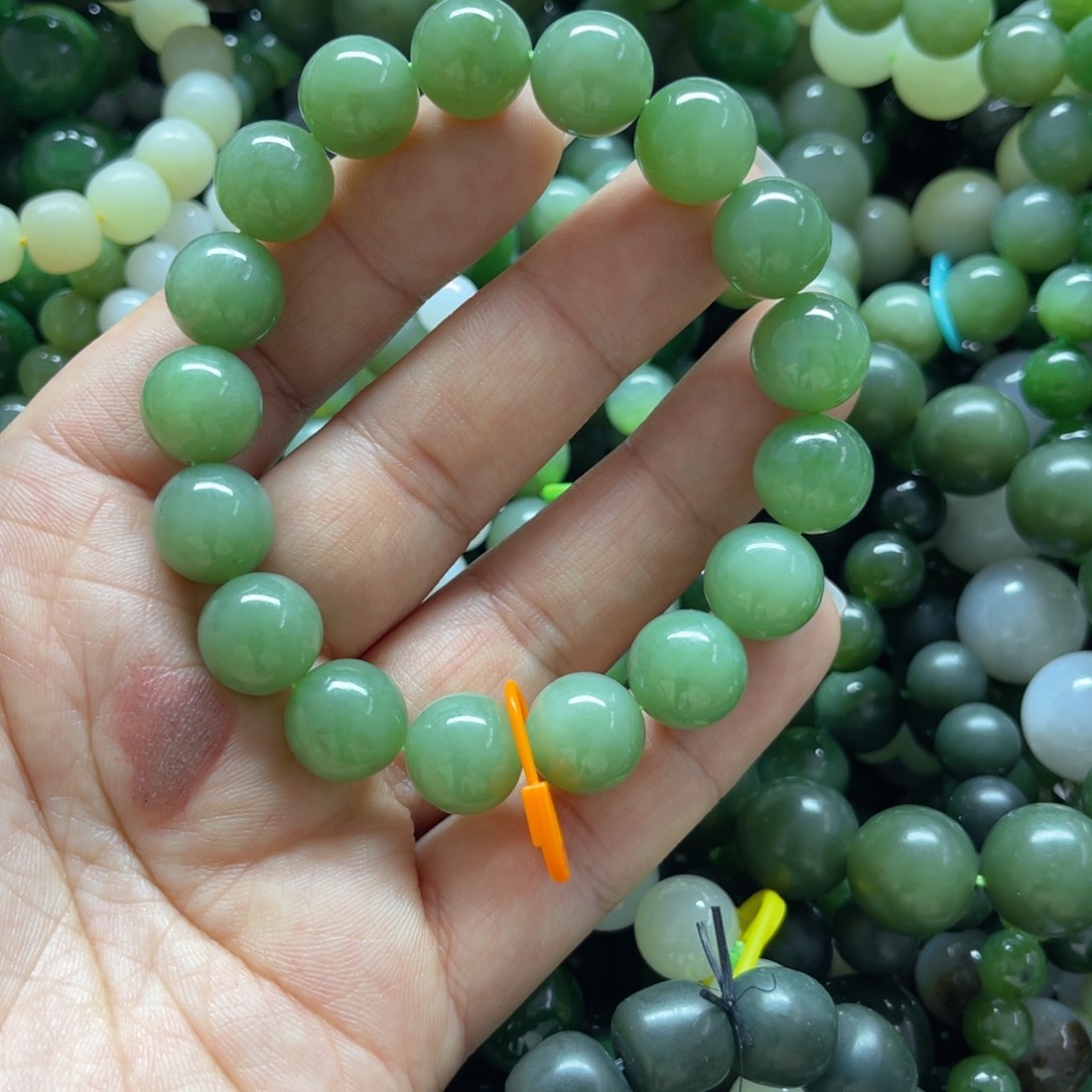 和田玉手链未镶嵌