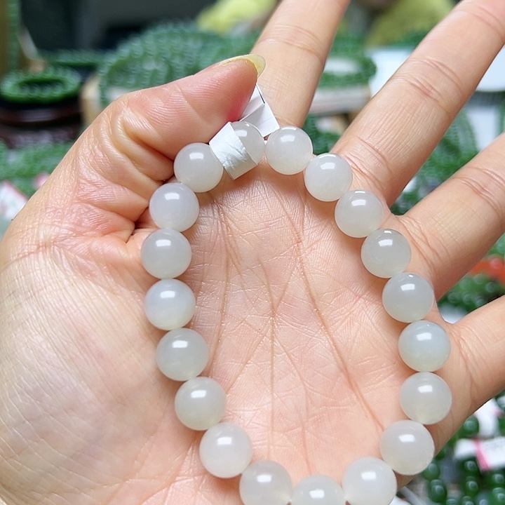 和田玉手串未镶嵌