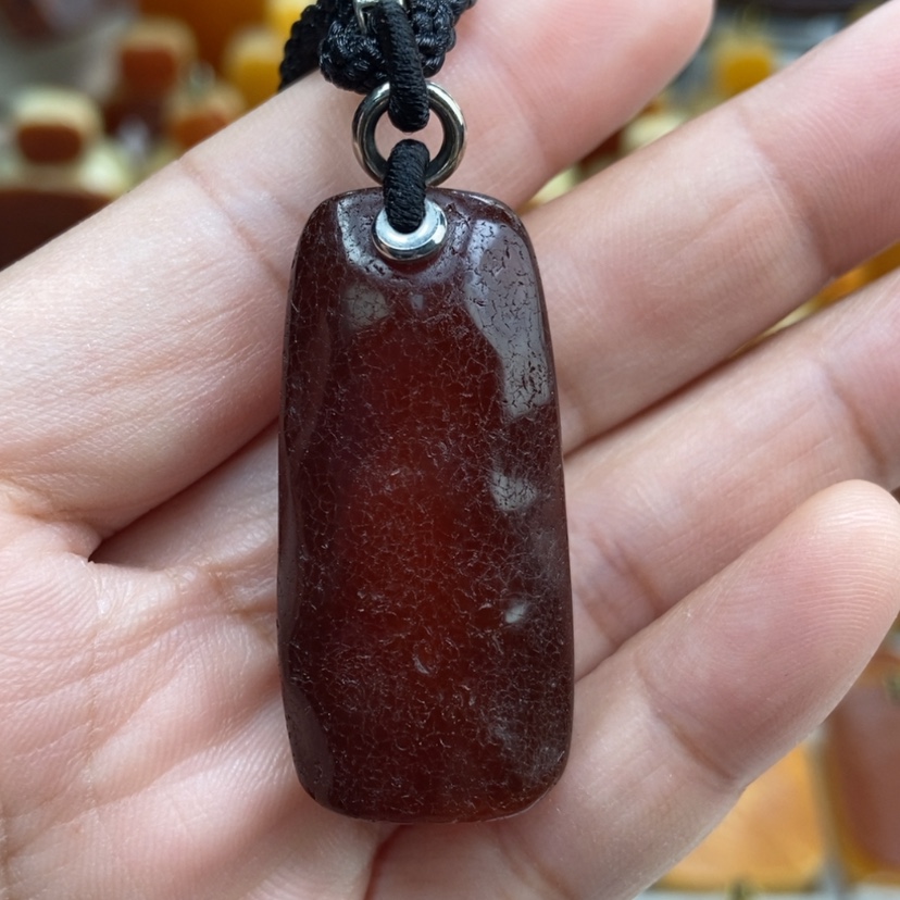 【闪购商品】琥珀颈饰未镶嵌