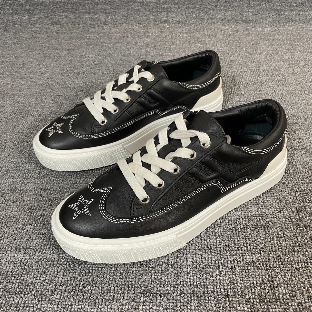 99新 Hermes/爱马仕 板鞋 37码