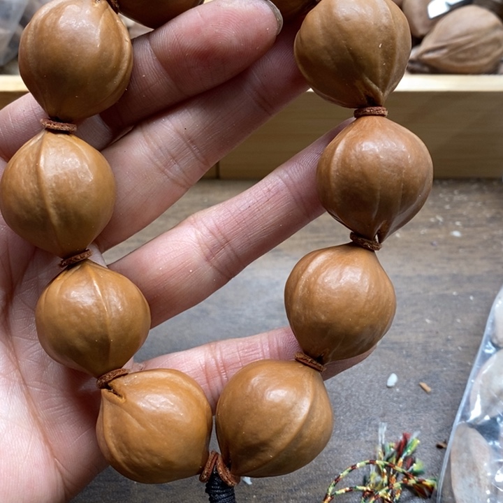 吊坠橄榄核考****接2.2的12顆