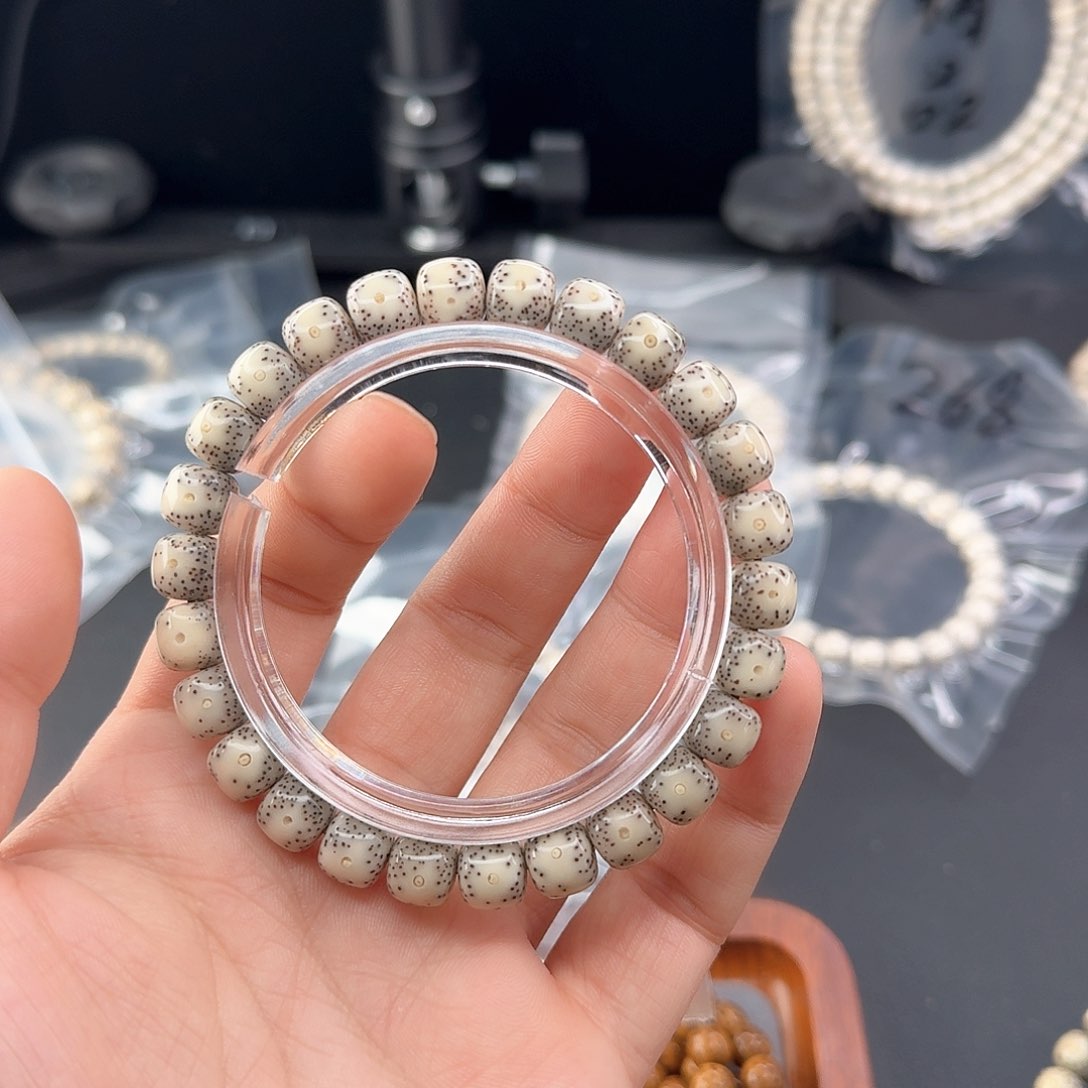 星月菩提手串G****7双留白9