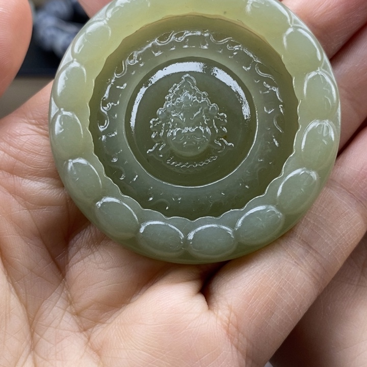 和田玉挂件未镶嵌