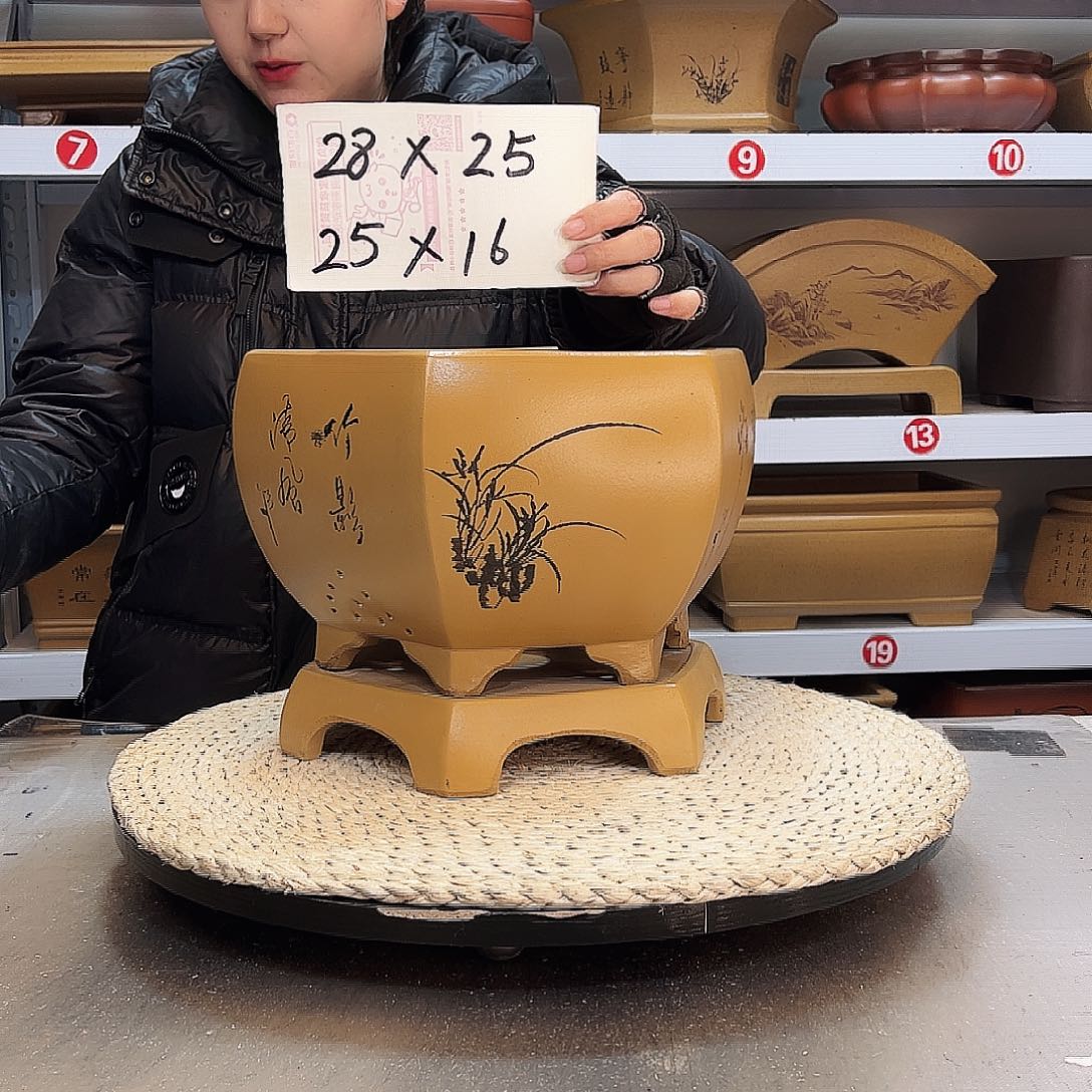 紫砂花盆紫砂花盆