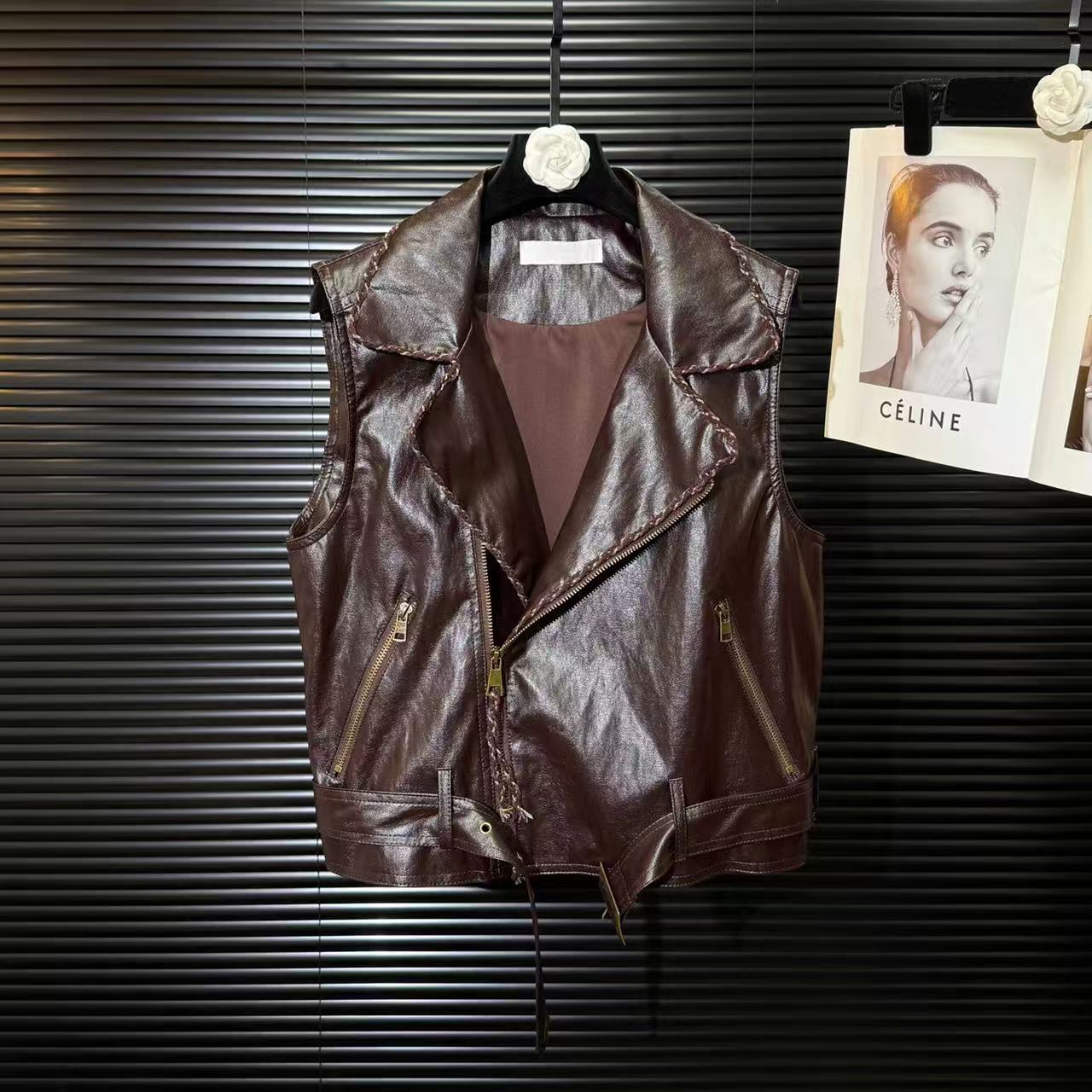 【Z】1207/42319 /140 翻领拼接编绳花边设计无袖PU皮衣马甲