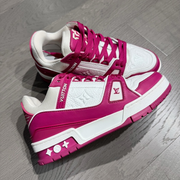 未使用 LouisVuitton/路易威登 trainer玫红色女款板鞋