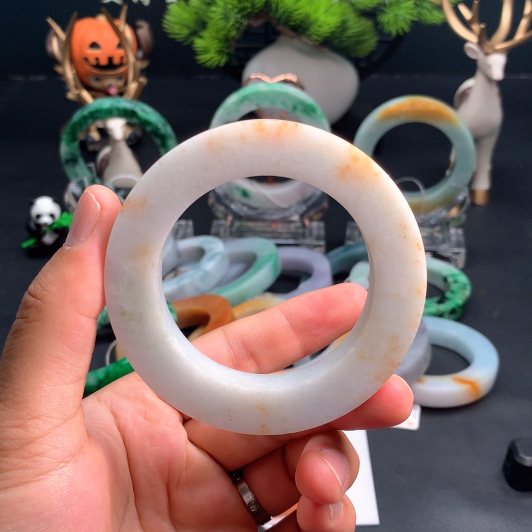 定制翡翠手镯未镶嵌