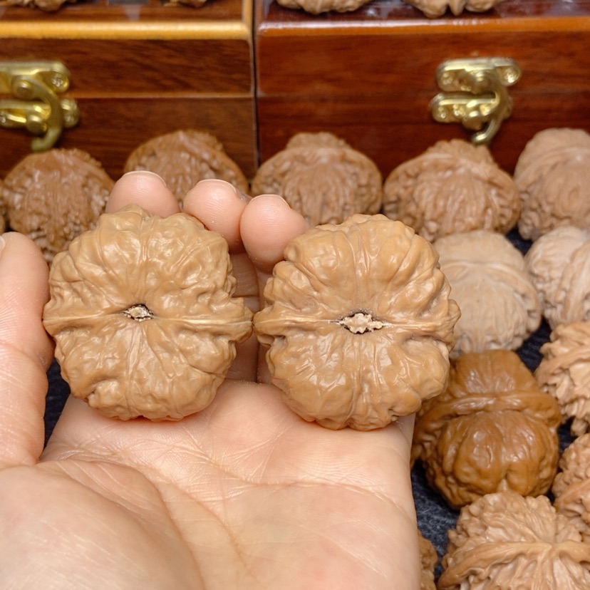 【闪购商品】文玩核桃吊坠大***咖蛙蛙41