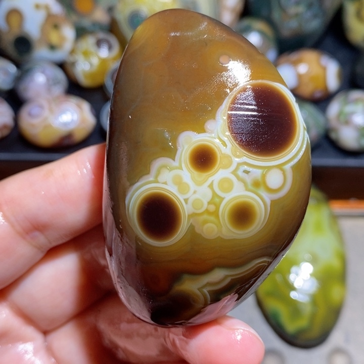 未镶嵌玛瑙/玉髓珠宝半成品172