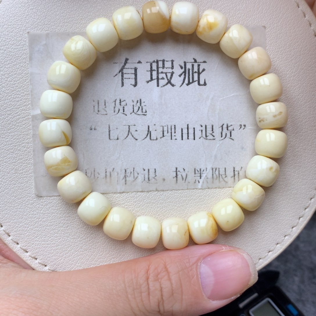 琥珀未镶嵌珠宝奇石28
