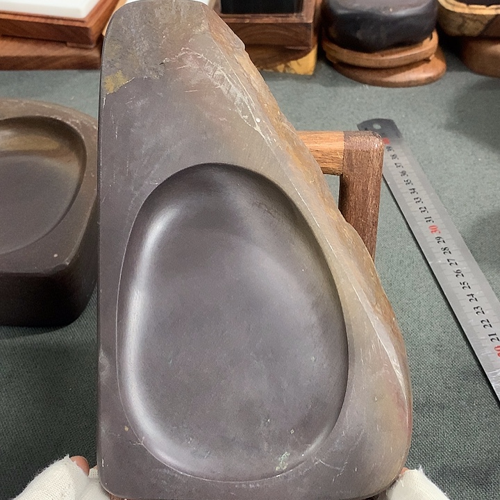 广东肇庆原石端砚