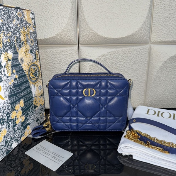 95新/迪奥/市场价99999/包包/250309MM0016