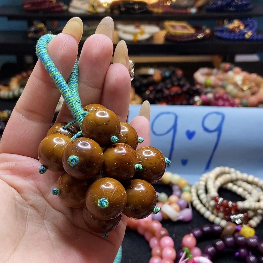 灵****佛心果吊坠菩提果