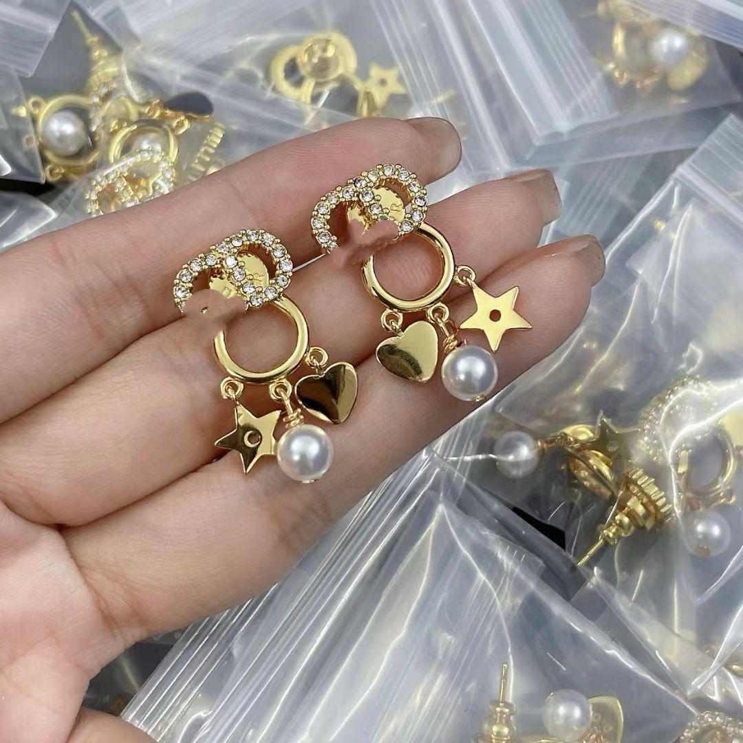 925银亚克力耳饰 字母流苏百搭轻奢小众气质珍珠耳钉女时尚星星