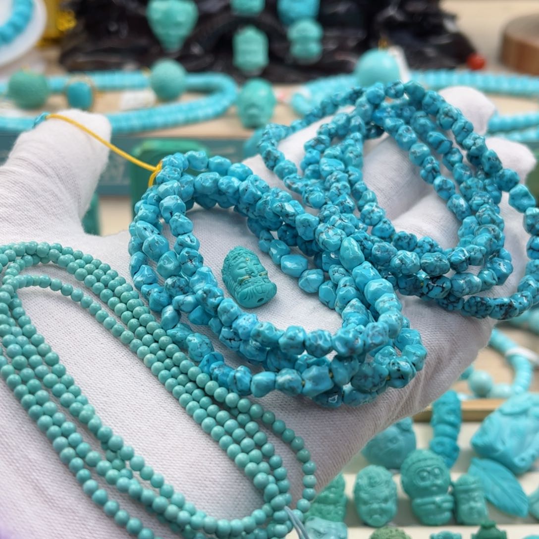 绿松石配饰未镶嵌珍*