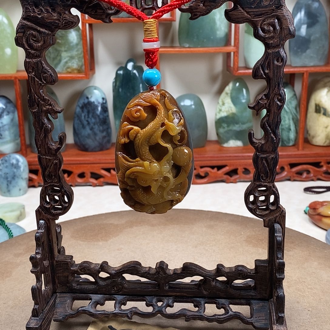 小***枚玉岫岩精品大龙把件