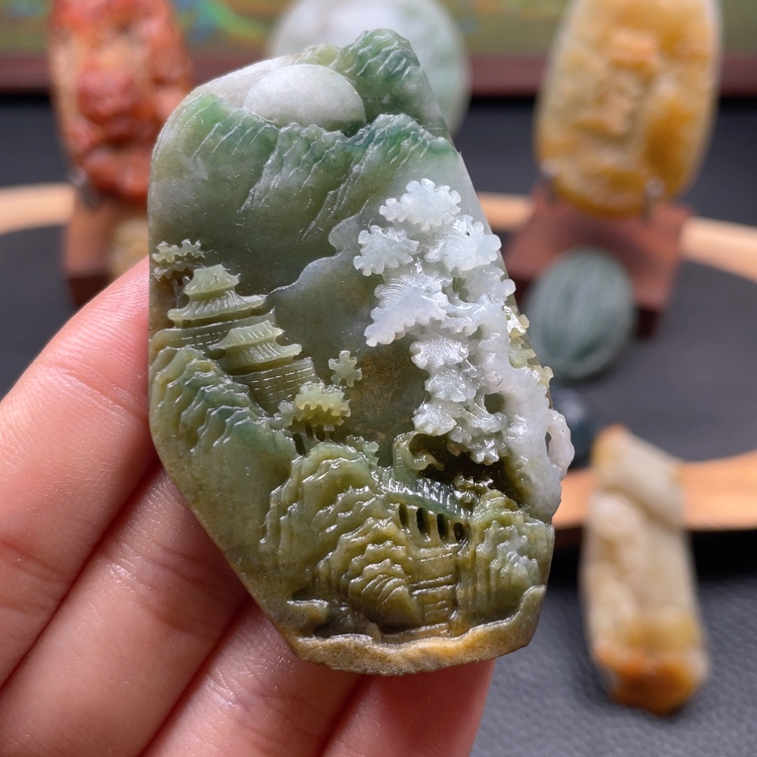 定制翡翠未镶嵌翡翠