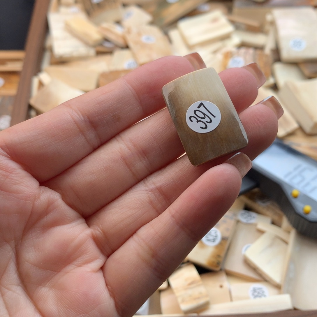 泥塑不打孔联系客服