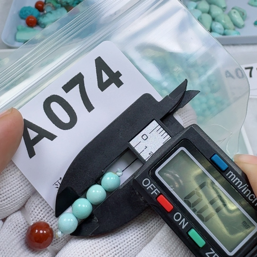 南红玛瑙未镶嵌珠宝奇石