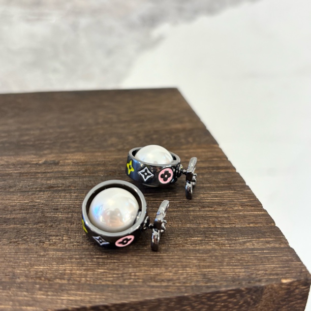 铜合金珐琅耳饰 黑圆形彩花zz耳环EH2958