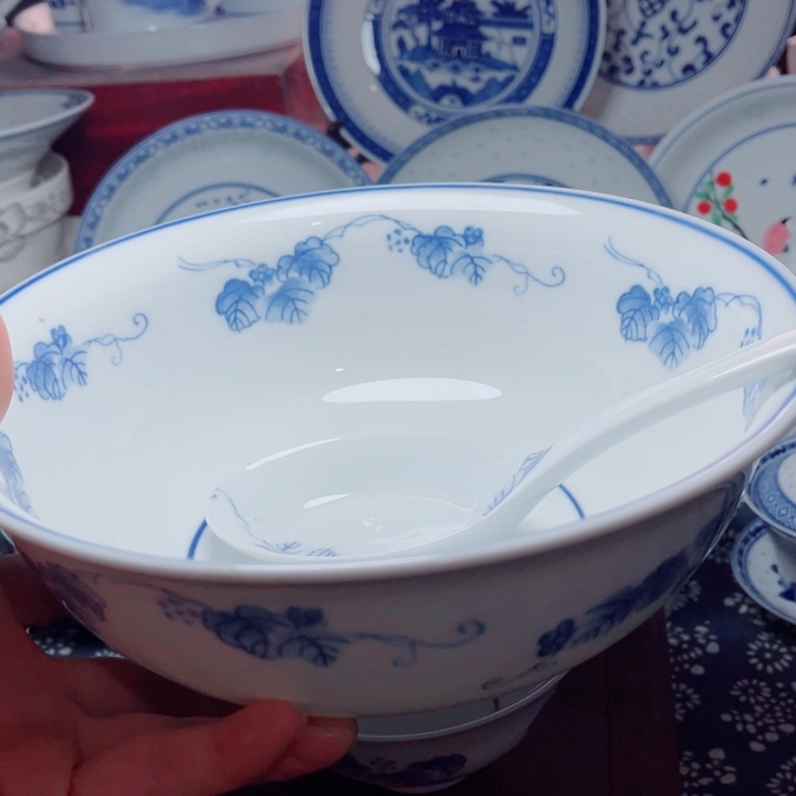 青花玲珑9寸汤碗葡萄带勺子
